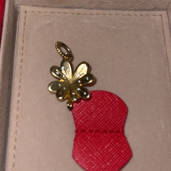 Authentic Pandora charm - Picture 2 of 5